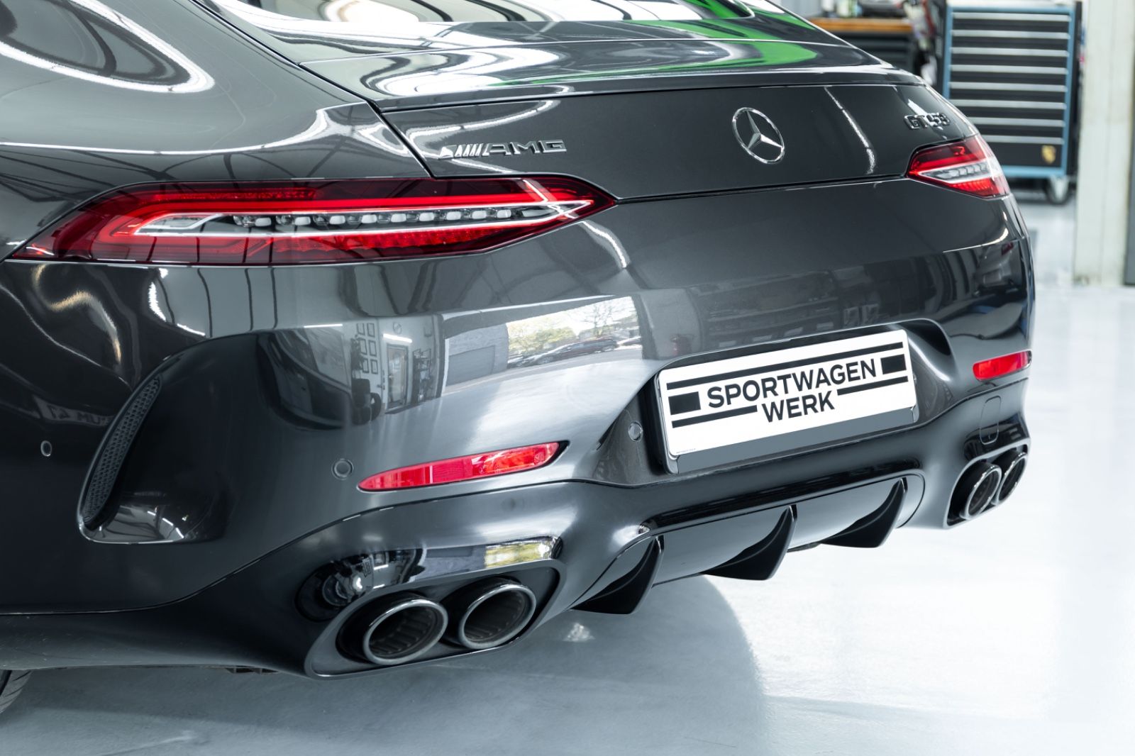 Fahrzeugabbildung Mercedes-Benz AMG GT 53 4Matic+ I Burmester I LED I HuD I 2.Hd