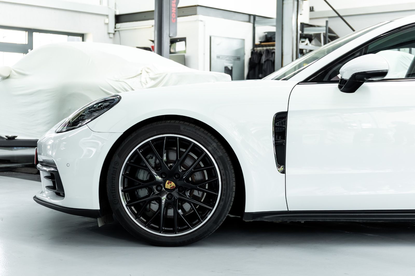 Fahrzeugabbildung Porsche Panamera 4S Sport Turismo I Bose I Sitz Klima