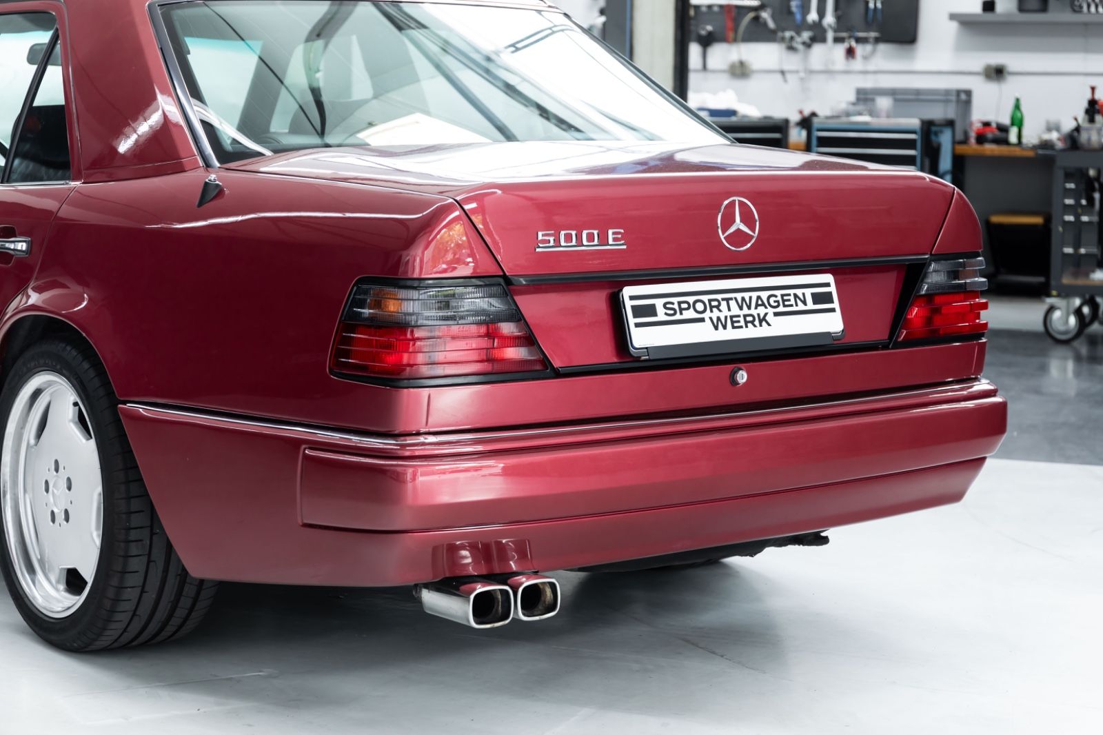 Fahrzeugabbildung Mercedes-Benz 500E I Serie 1 I Porsche I H-Zulassung I BRD