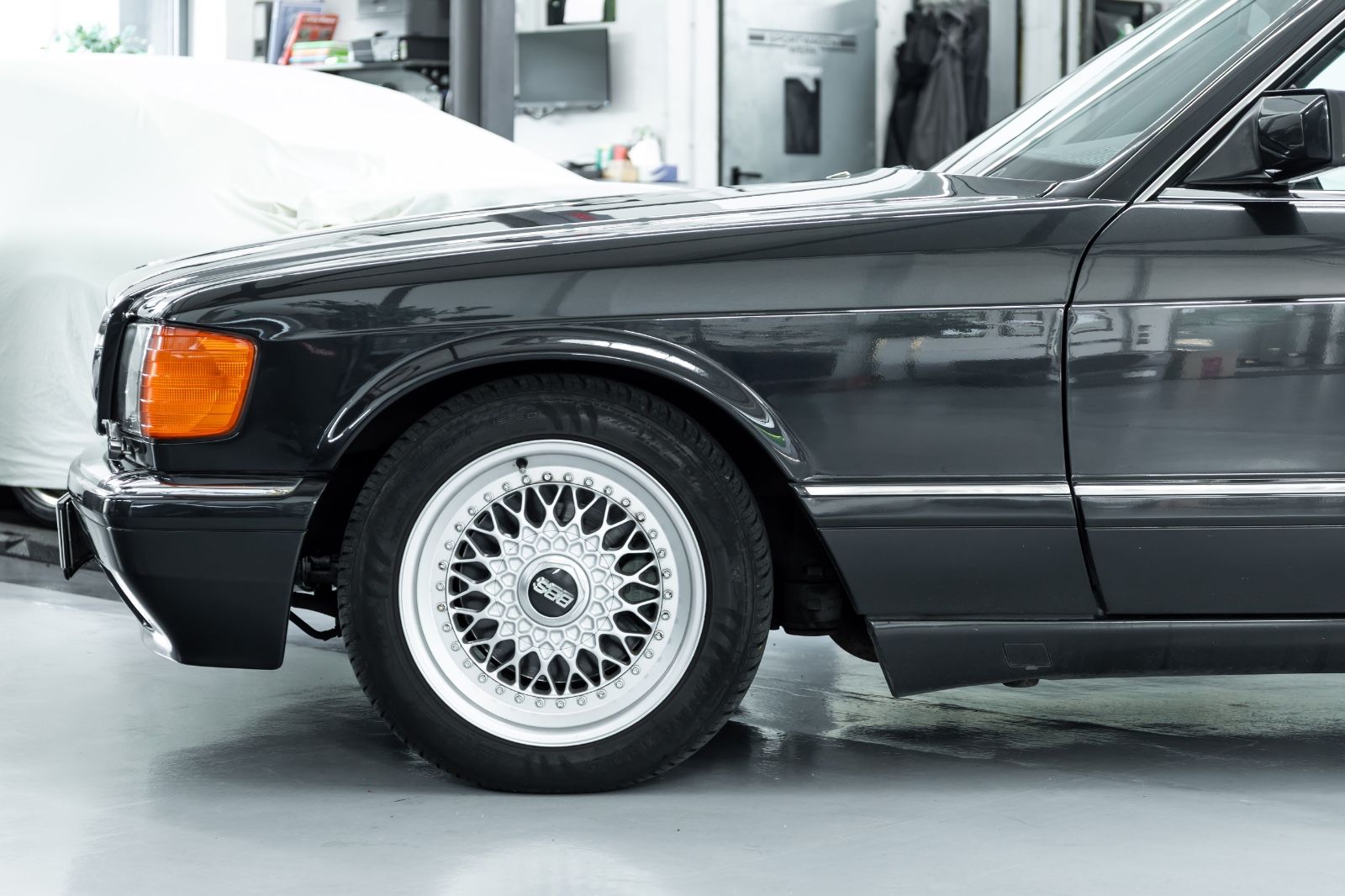 Fahrzeugabbildung Mercedes-Benz 560 SEC I AMG I BBS I 2. Hand I BRD