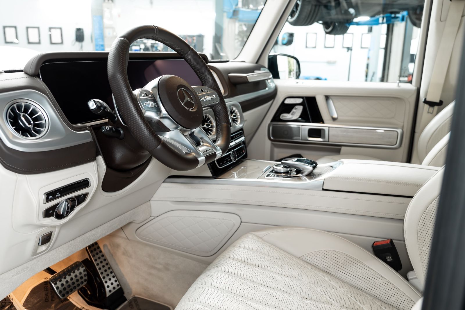 Fahrzeugabbildung Mercedes-Benz G63 AMG I Burmester I 360° I Performance I BRD