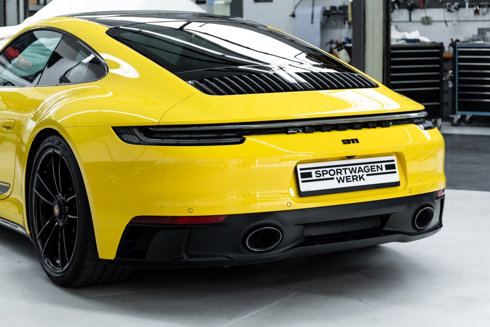Fahrzeugabbildung Porsche 911 Carrera GTS I PCCB I PDLS+ I Bose I 1. Hand