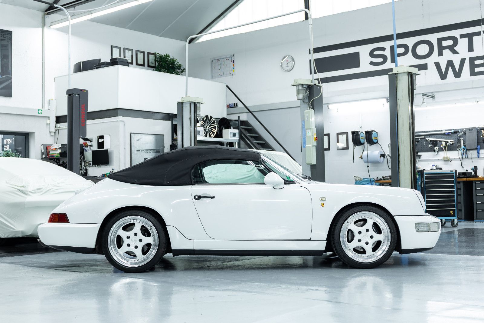 Fahrzeugabbildung Porsche 964 I 911 Speedster I Speedline I 2. Hand I BRD