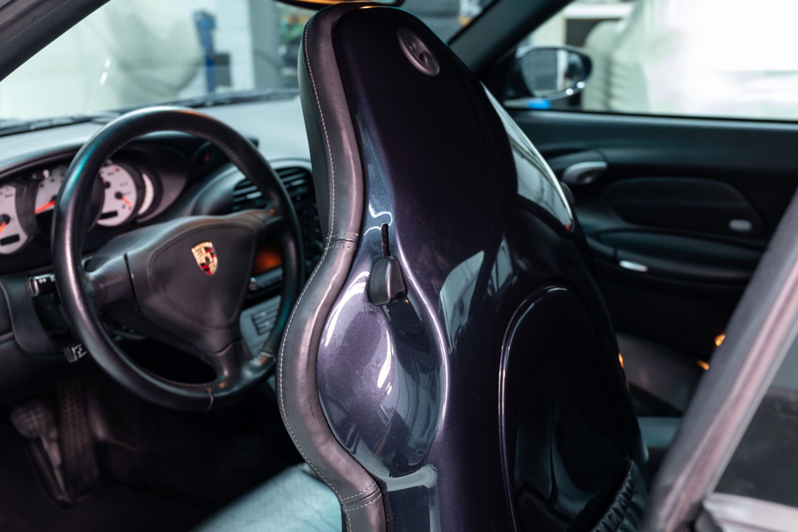 Fahrzeugabbildung Porsche 996 I 911 Carrera I PCM I Schalter I X-Codes