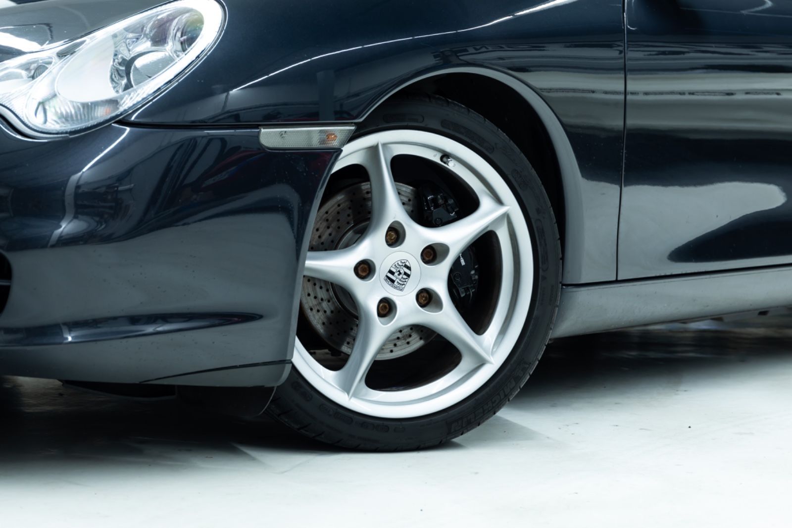 Fahrzeugabbildung Porsche 996 I 911 Carrera I PCM I Schalter I X-Codes