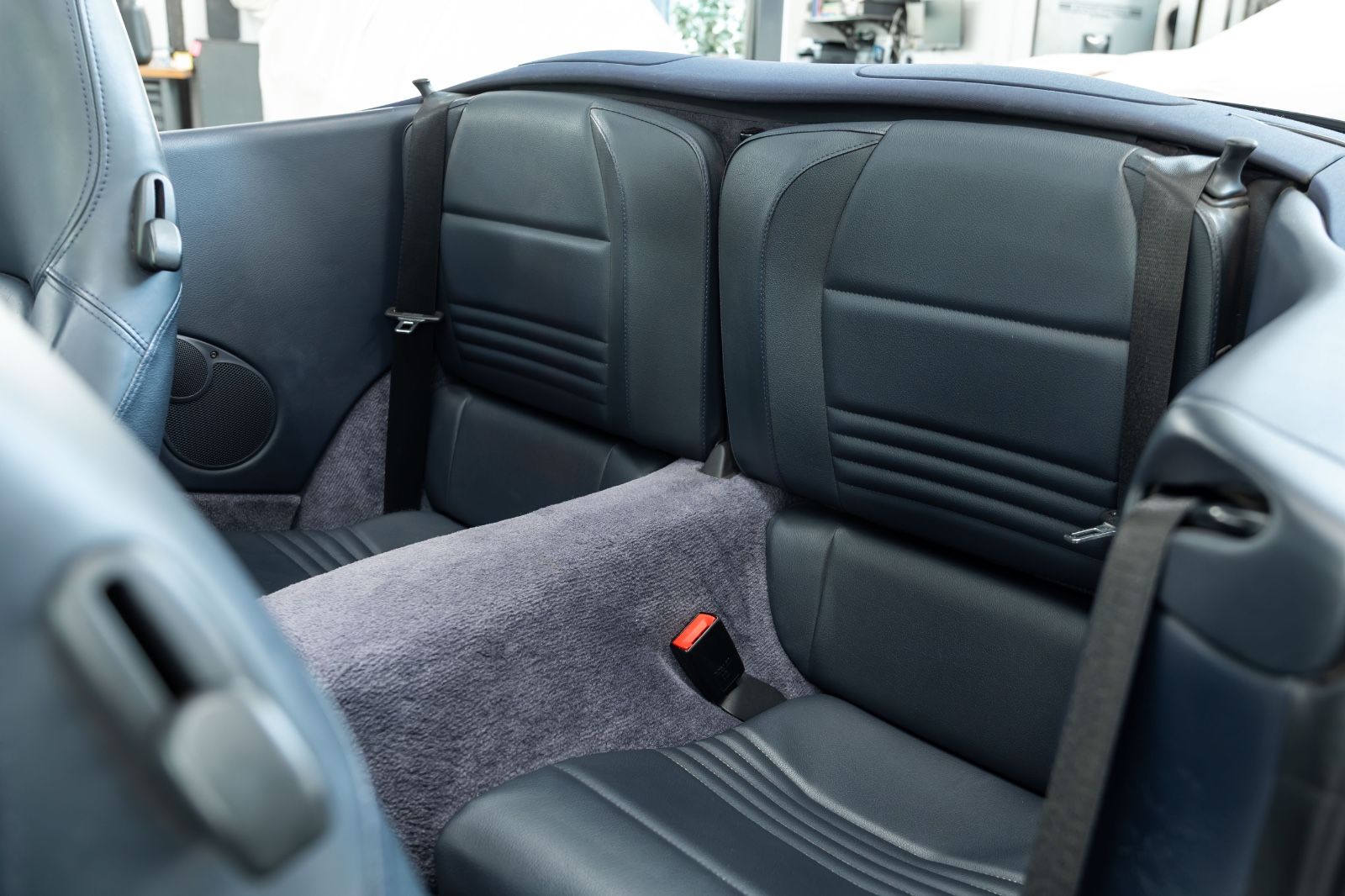 Fahrzeugabbildung Porsche 996 I 911 Carrera Cabriolet I Bose I 1. Lack