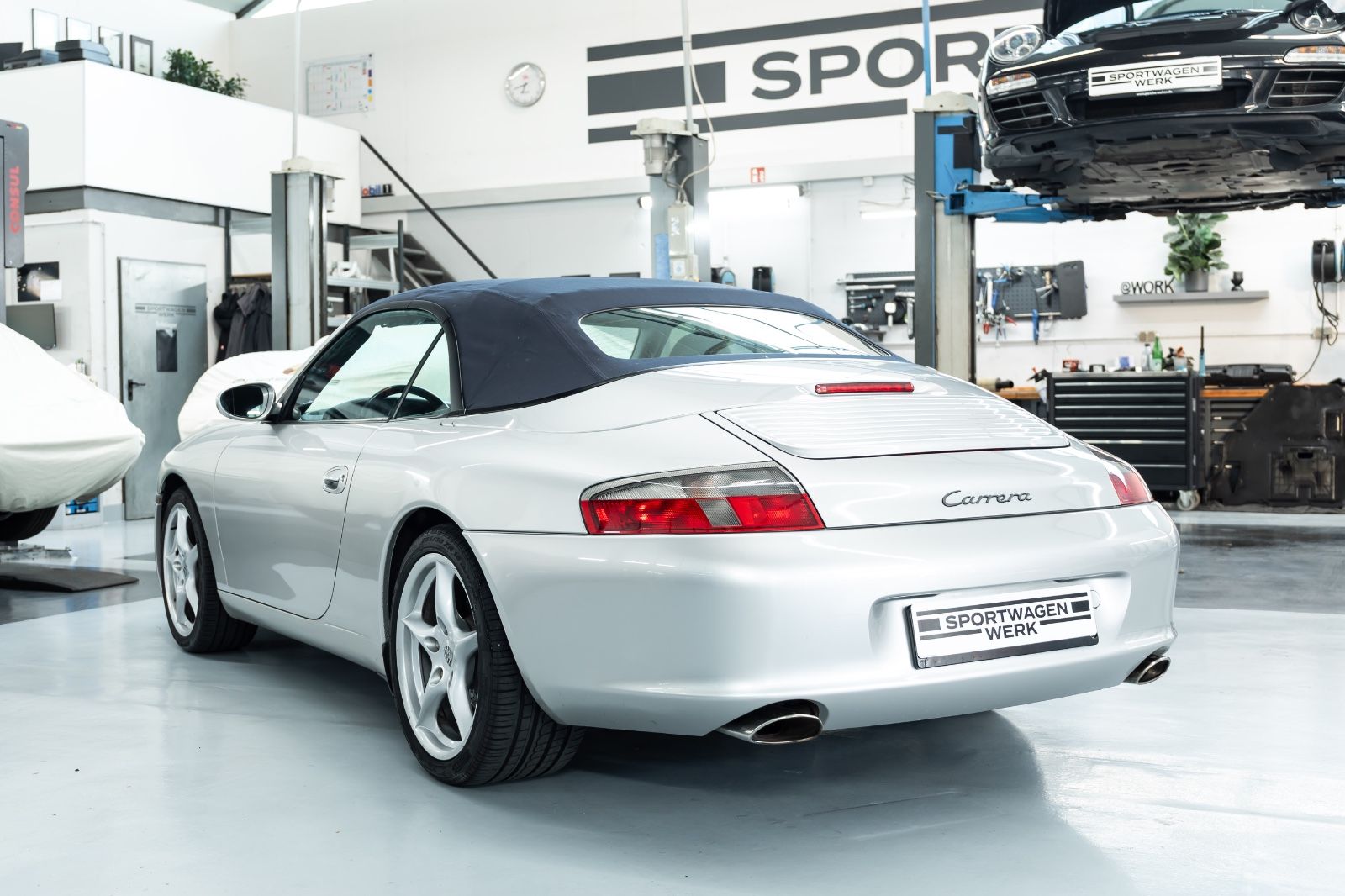 Fahrzeugabbildung Porsche 996 I 911 Carrera Cabriolet I Bose I 1. Lack