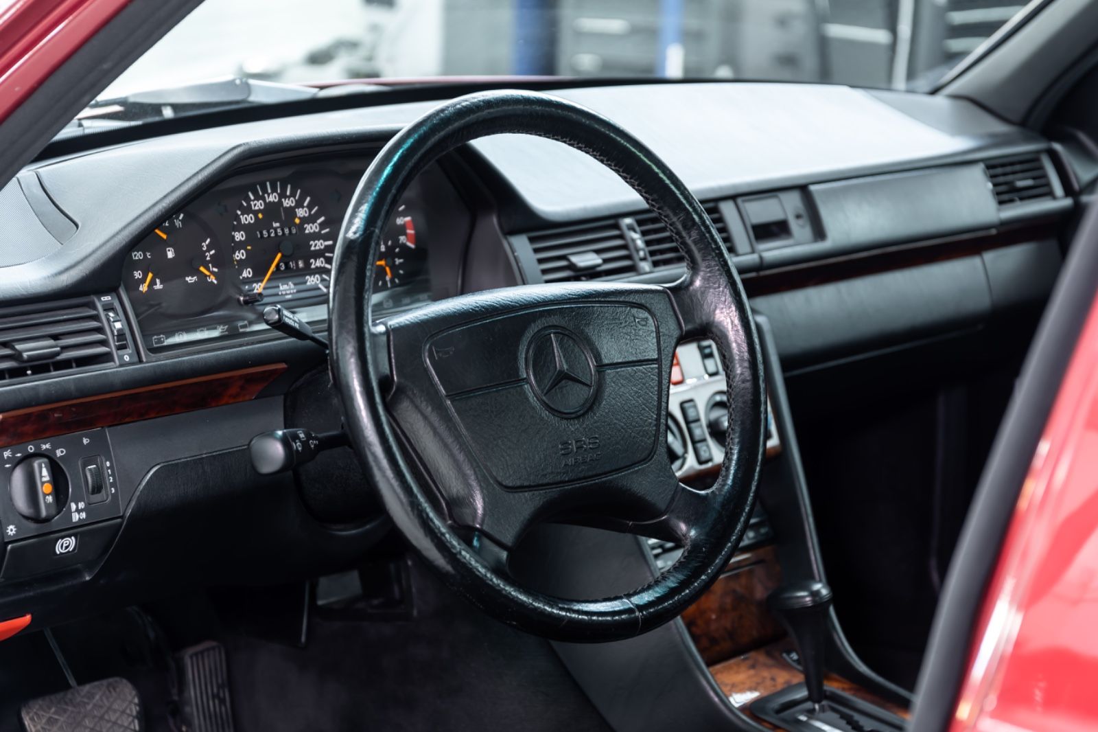 Fahrzeugabbildung Mercedes-Benz 500E I Serie 1 I Porsche I H-Zulassung I BRD