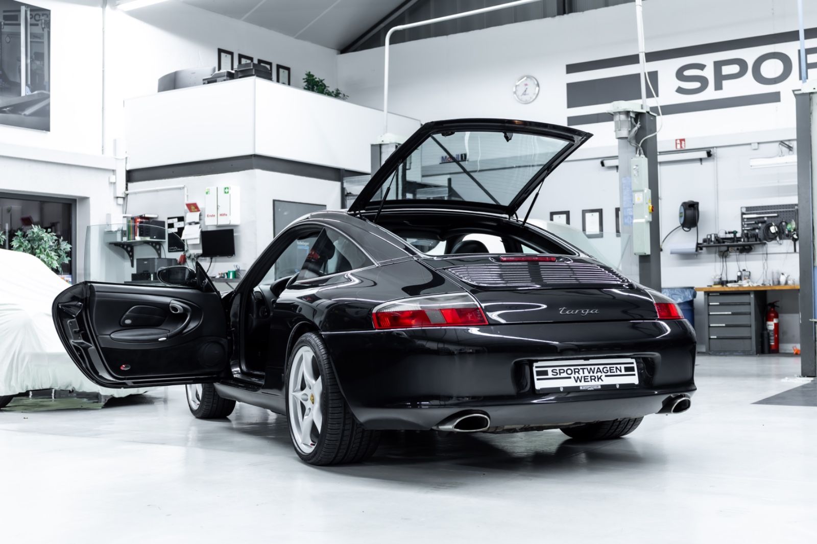 Fahrzeugabbildung Porsche 911 Targa I Navi I Xenon I 2. Hand