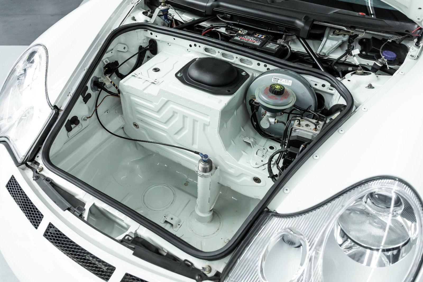 Fahrzeugabbildung Porsche 911 GT3 Cup I Motor Getriebe Revidiert I DMSB