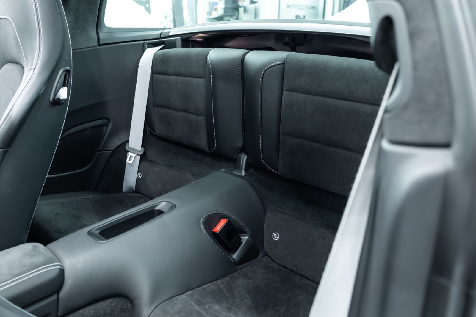 Fahrzeugabbildung Porsche 991 I 911 Carrera Targa 4 GTS I PDLS+ I Carbon