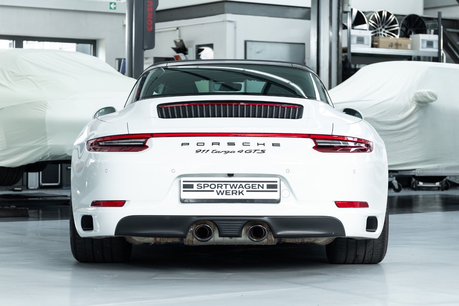 Fahrzeugabbildung Porsche 991 I 911 Carrera Targa 4 GTS I PDLS+ I Carbon