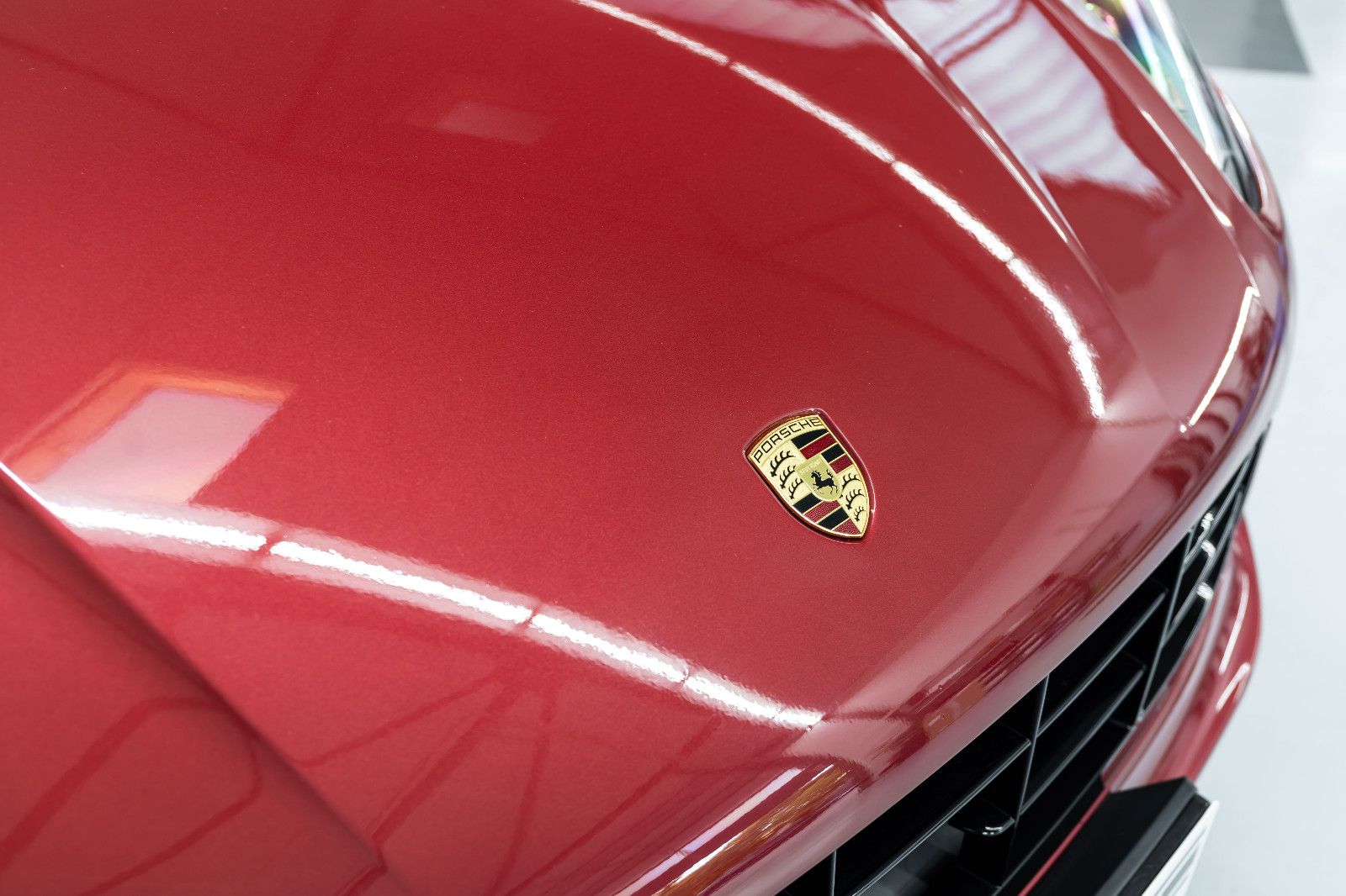 Fahrzeugabbildung Porsche Macan S I PCCB I PDLS I Burmester I *Presse*