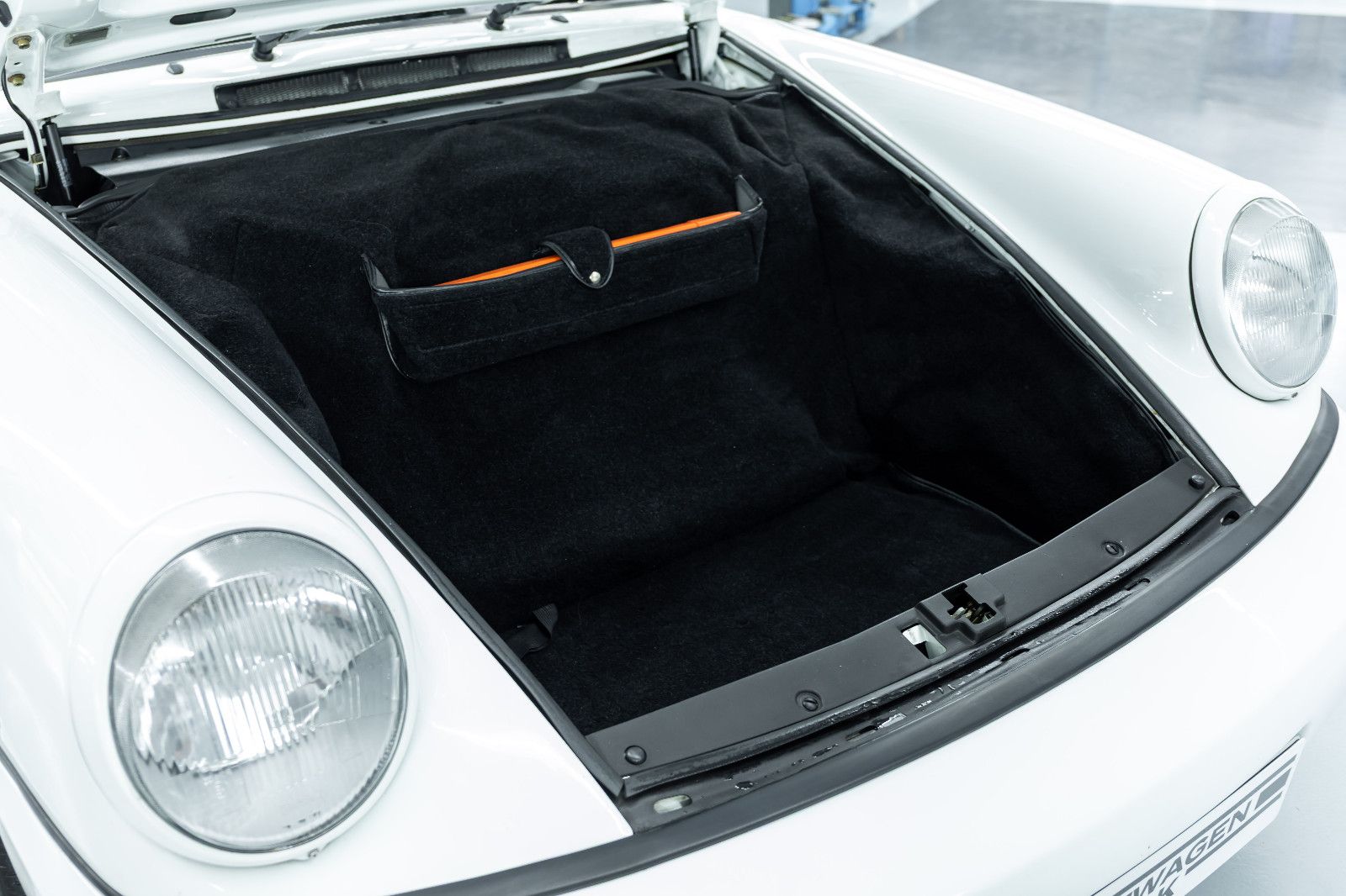 Fahrzeugabbildung Porsche 964 I 911 Speedster I Speedline I 2. Hand I BRD