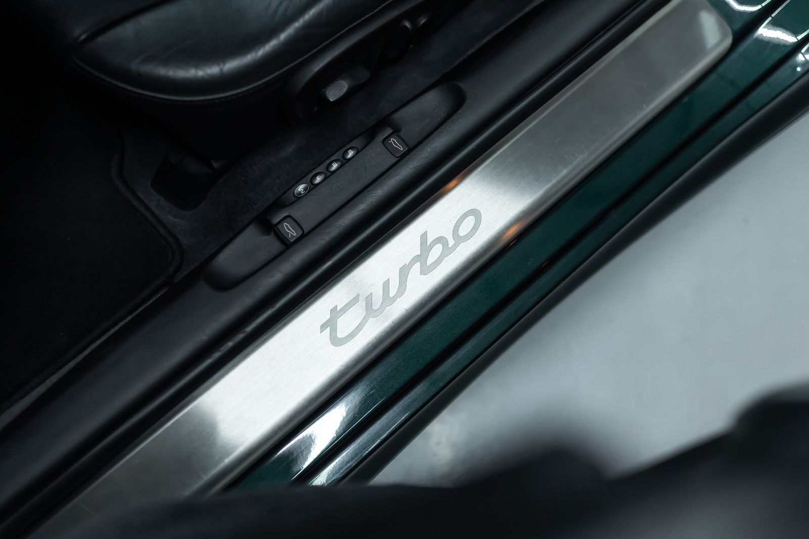 Fahrzeugabbildung Porsche 996 I 911 Turbo I PCCM Plus I X-Codes