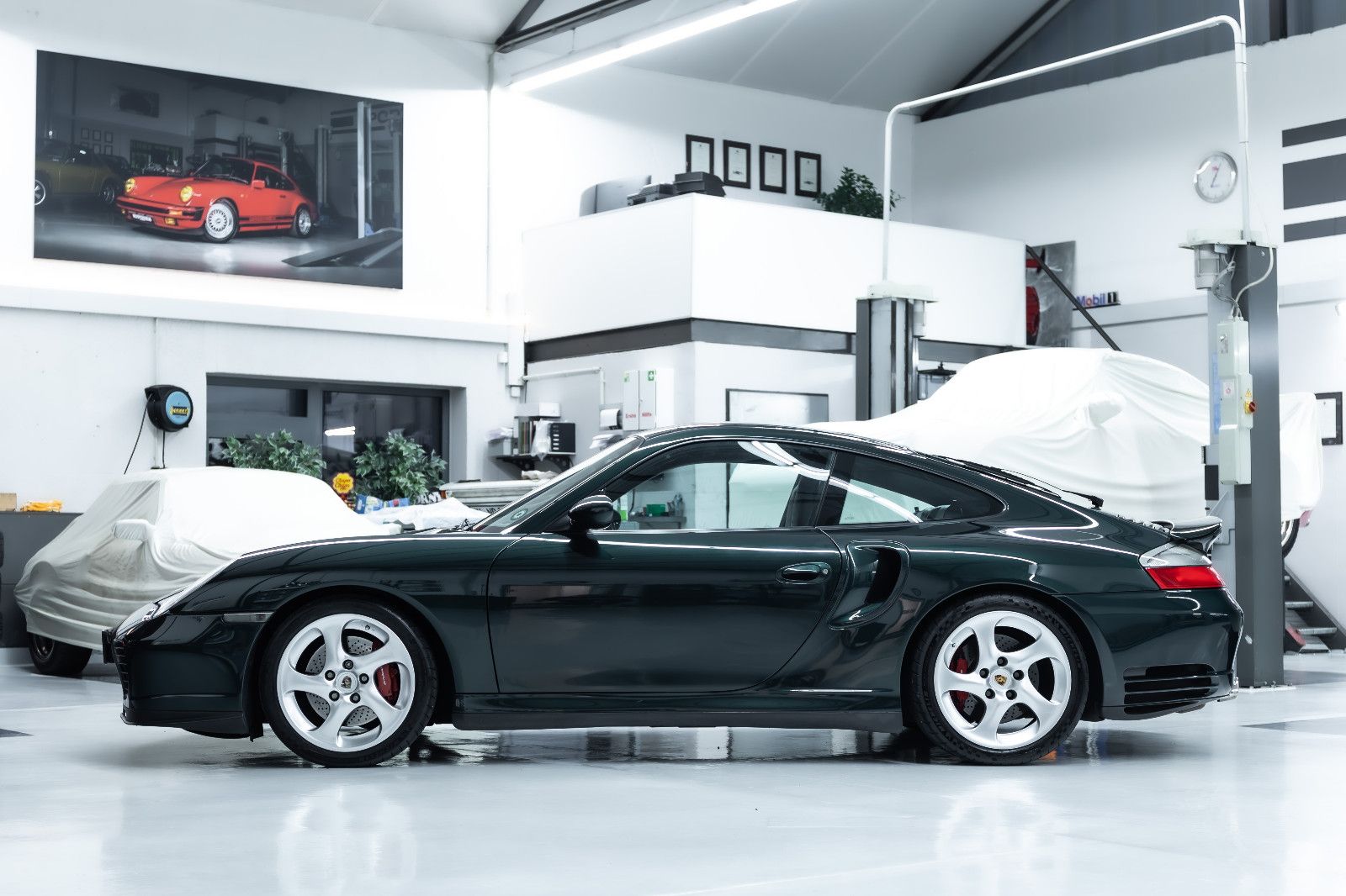 Fahrzeugabbildung Porsche 996 I 911 Turbo I PCCM Plus I X-Codes