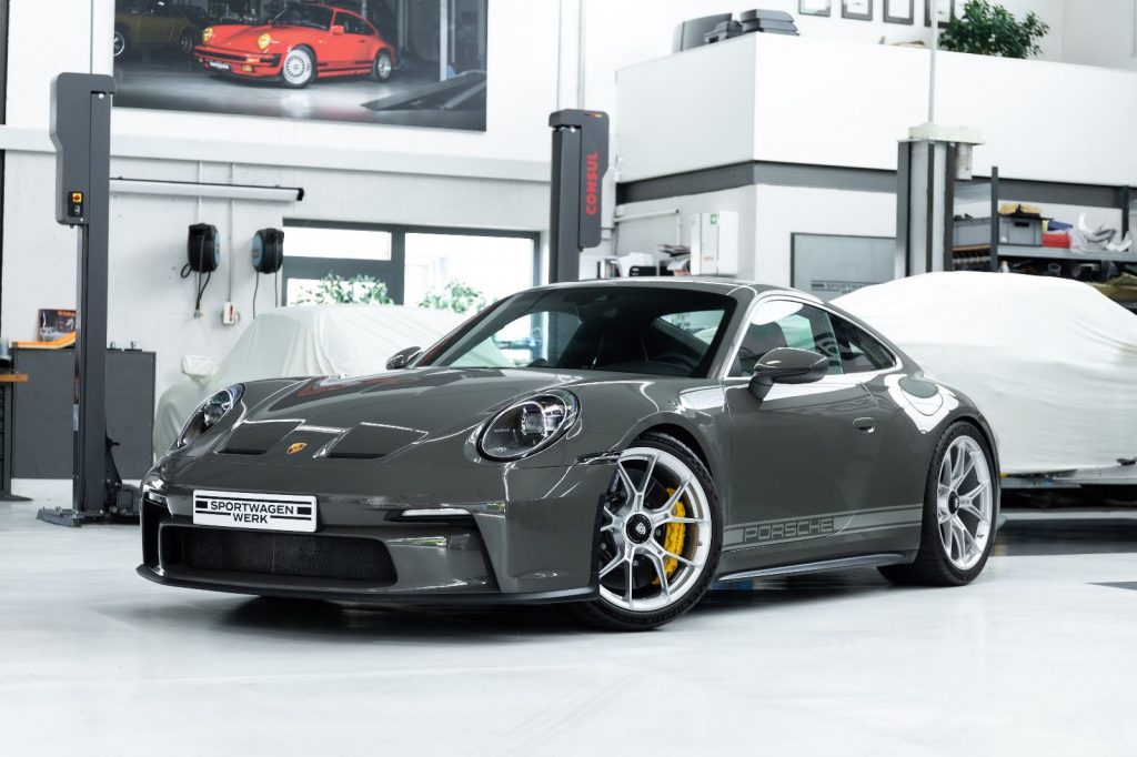 Porsche 992 I 911 GT3 Touring I PDLS+ I Lift I Carbon