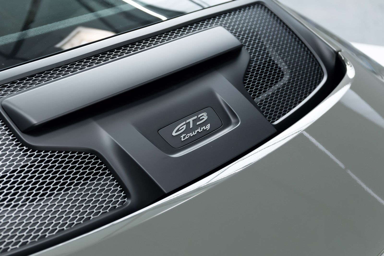 Fahrzeugabbildung Porsche 992 I 911 GT3 Touring I PDLS+ I Lift I Carbon