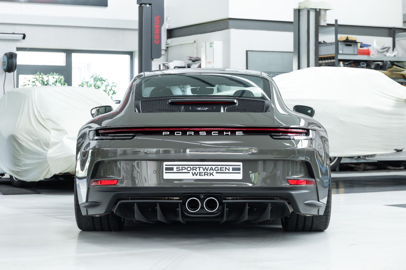 Fahrzeugabbildung Porsche 992 I 911 GT3 Touring I PDLS+ I Lift I Carbon