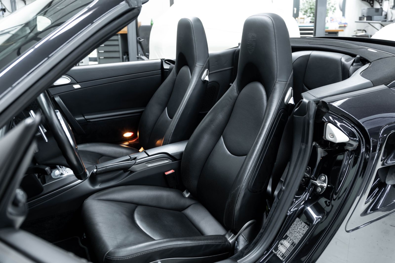 Fahrzeugabbildung Porsche 997 I 911 Turbo Cabrio I Bose I Sitzbelüftung