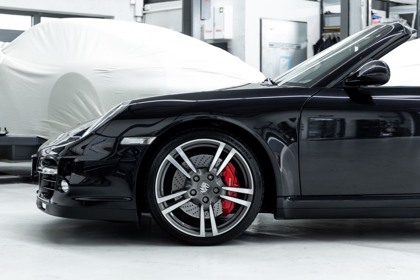 Fahrzeugabbildung Porsche 997 I 911 Turbo Cabrio I Bose I Sitzbelüftung