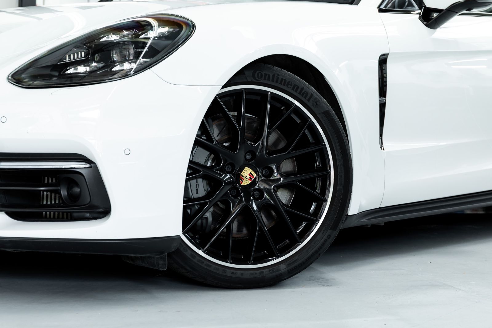 Fahrzeugabbildung Porsche Panamera 4S Sport Turismo I Bose I Sitz Klima