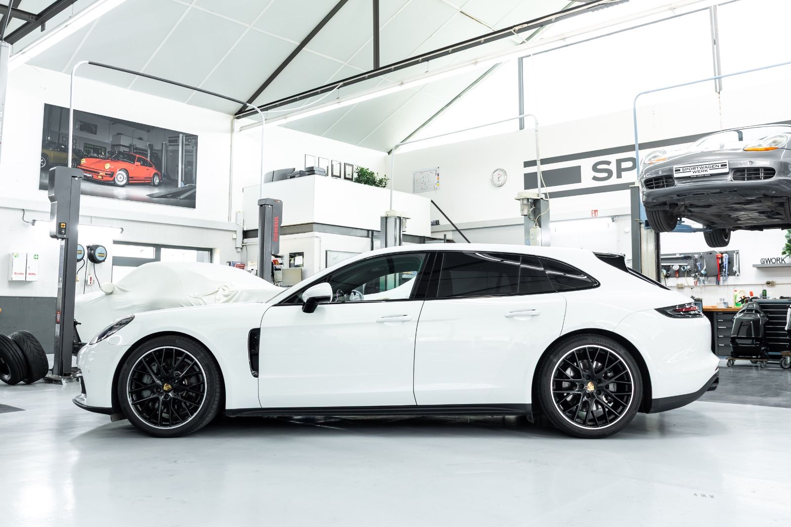 Fahrzeugabbildung Porsche Panamera 4S Sport Turismo I Bose I Sitz Klima