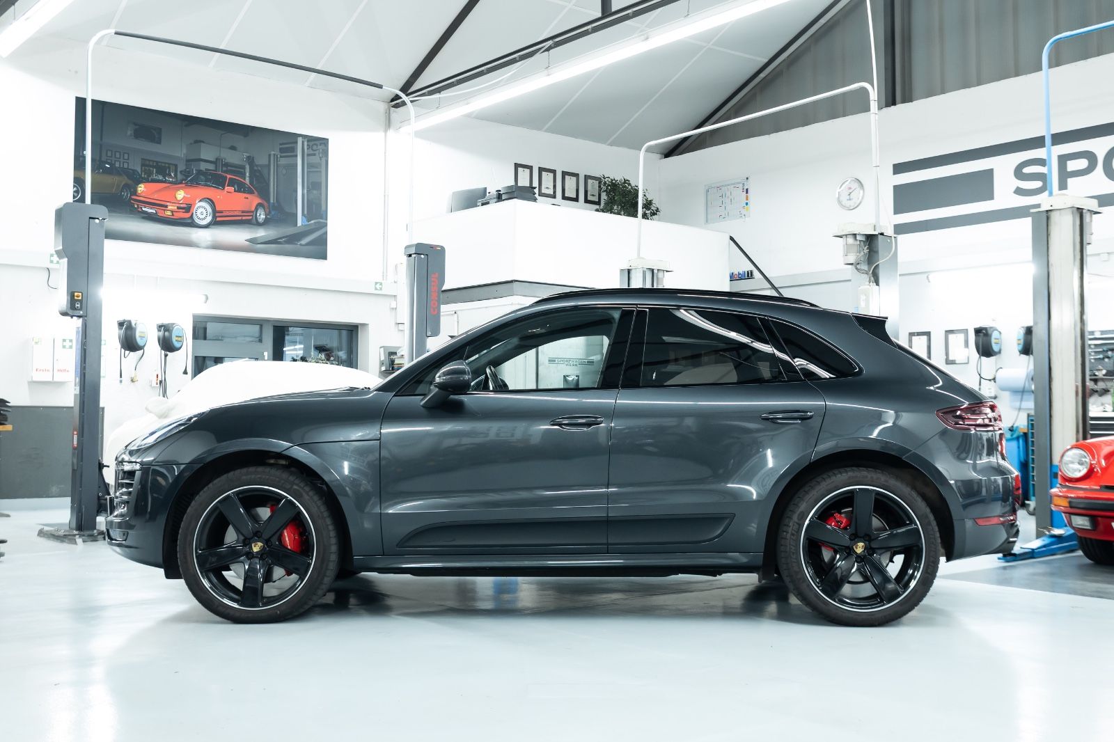 Fahrzeugabbildung Porsche Macan GTS I PDLS+ I Bose I 2. Hd I BRD