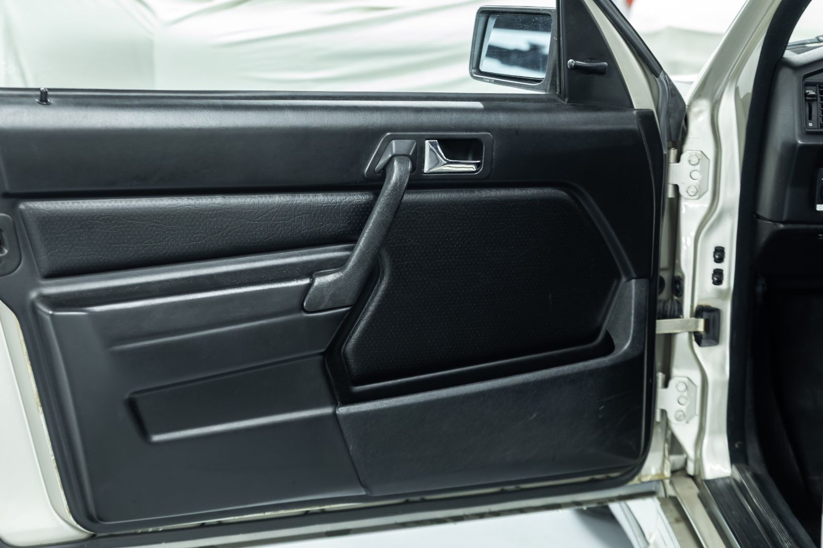 Fahrzeugabbildung Mercedes-Benz 190E 2.3-16V W201 I Top Zustand I 2. Hand I BRD