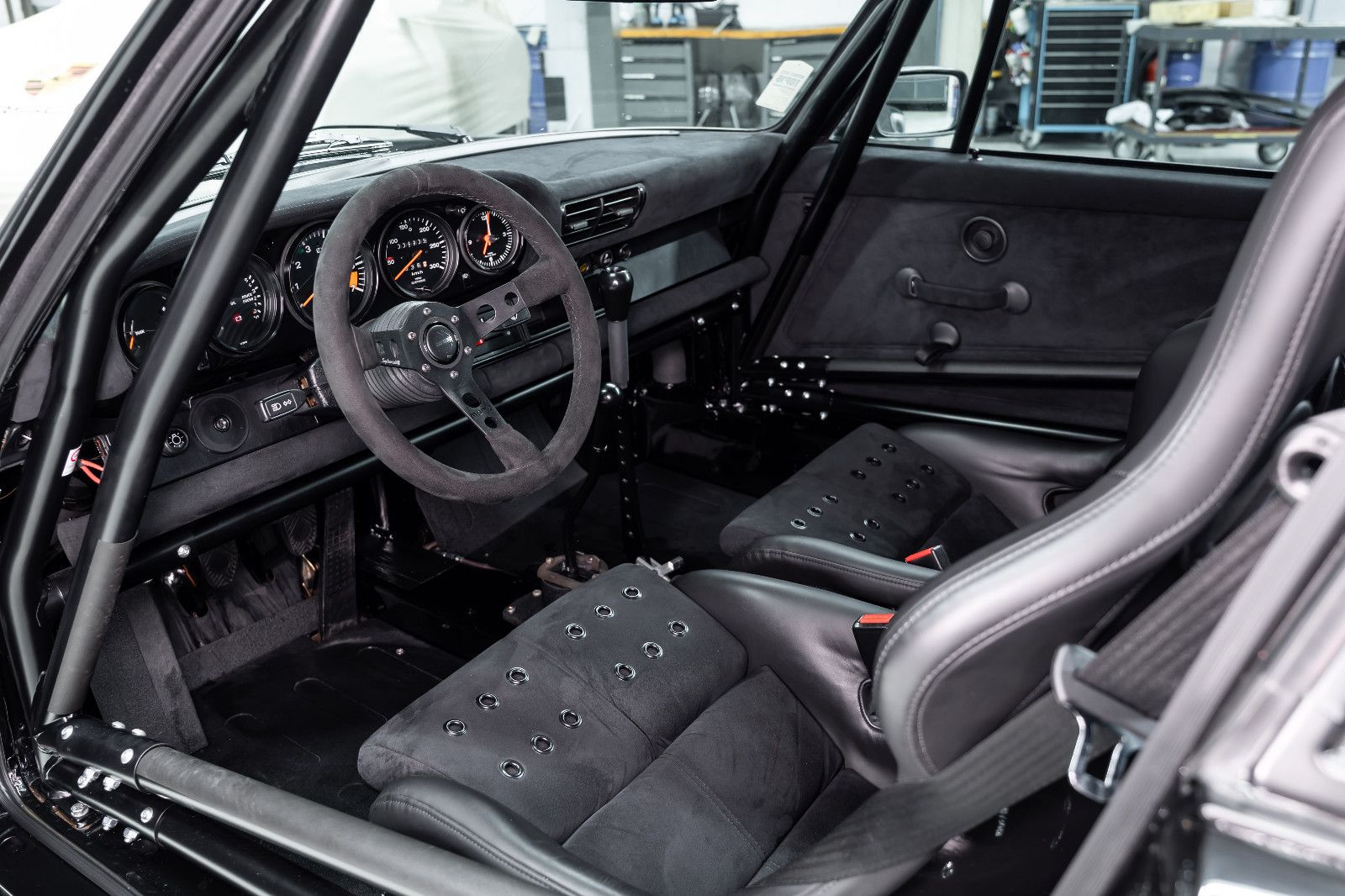 Fahrzeugabbildung Porsche 911 Carrera I Off Road Umbau I H-Zulassung