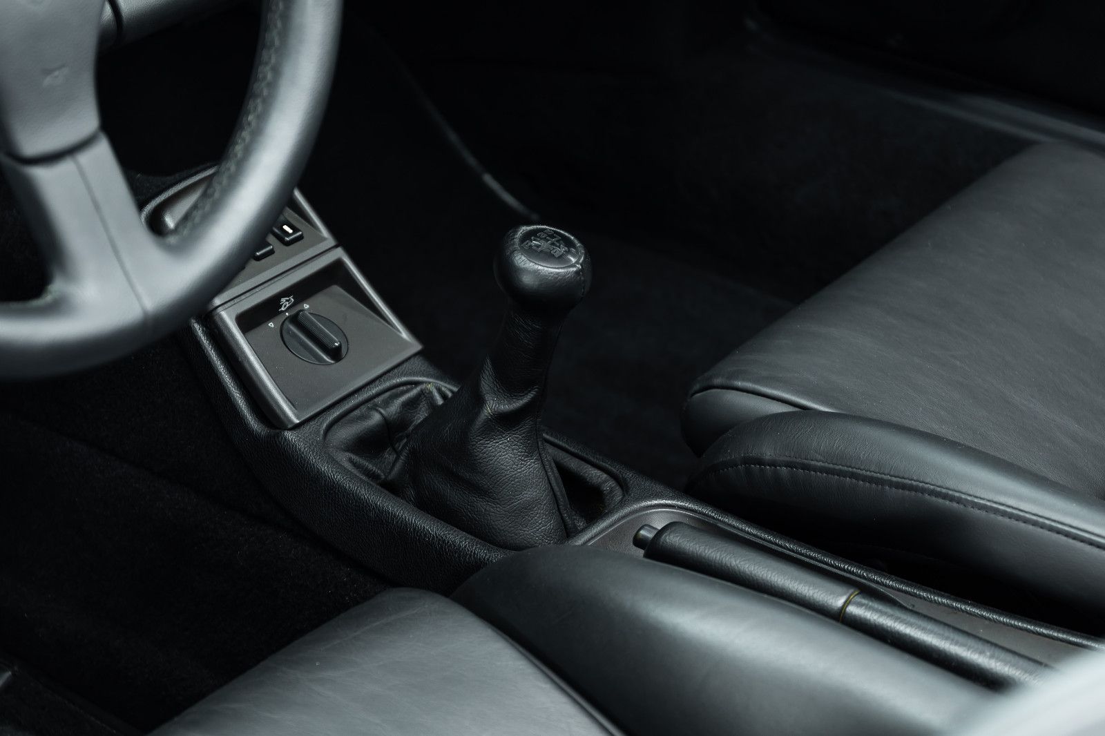 Fahrzeugabbildung Porsche 964 I 911 Speedster I RS Interior I Top Zustand