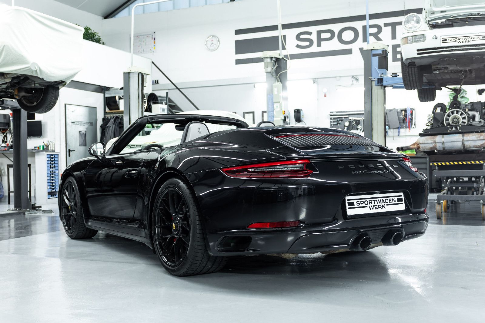 Fahrzeugabbildung Porsche 991 I 911 Carrera GTS Cabriolet I PDLS+ I Bose