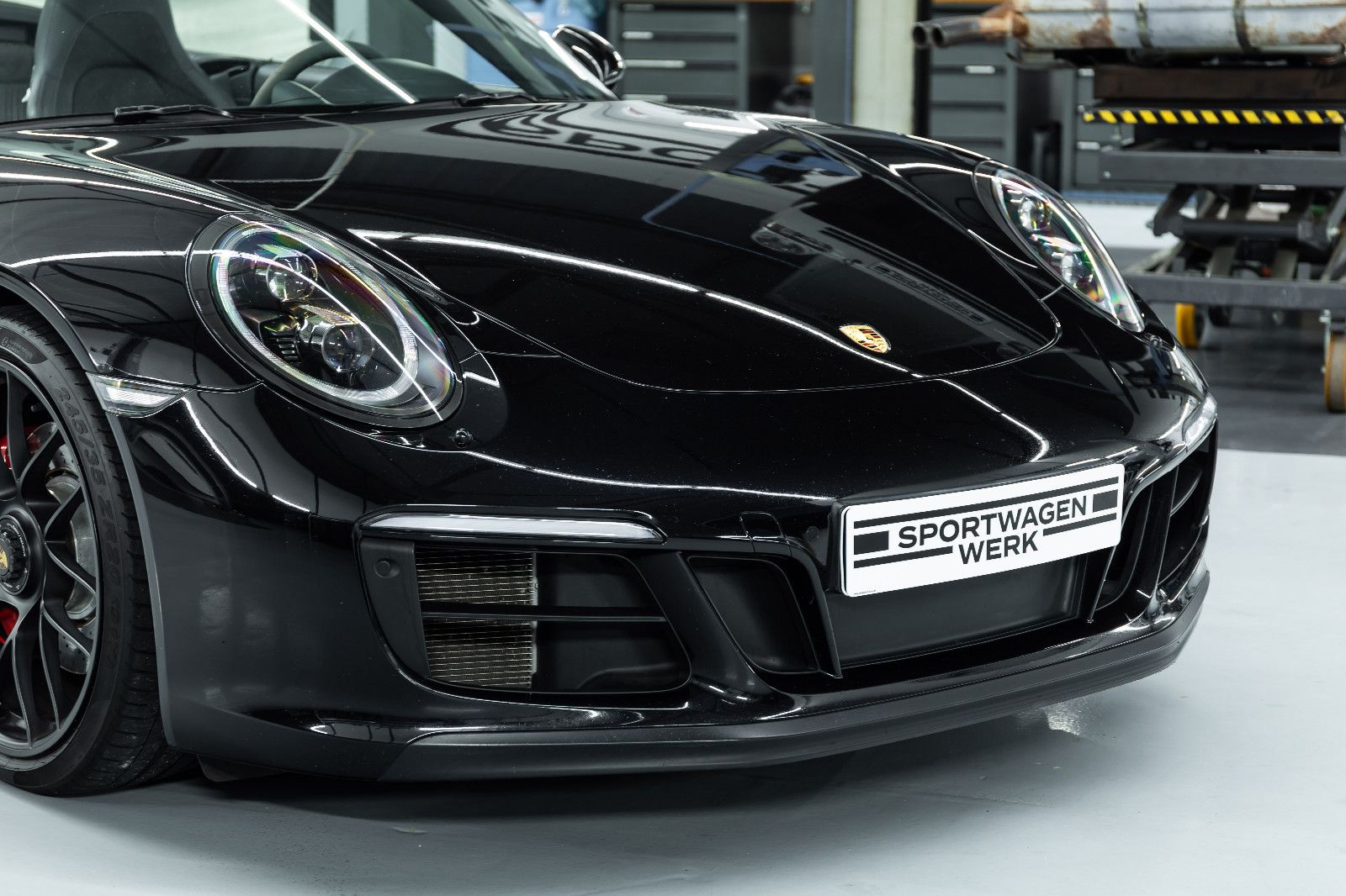 Fahrzeugabbildung Porsche 991 I 911 Carrera GTS Cabriolet I PDLS+ I Bose