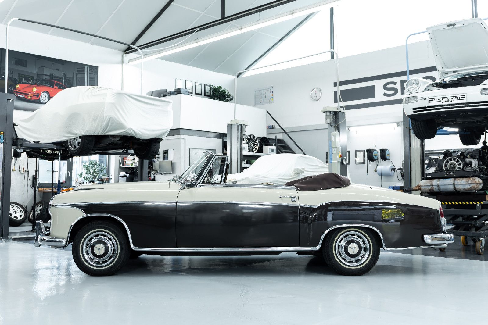 Fahrzeugabbildung Mercedes-Benz 220S Cabriolet I Top Zustand I Classic Data 2