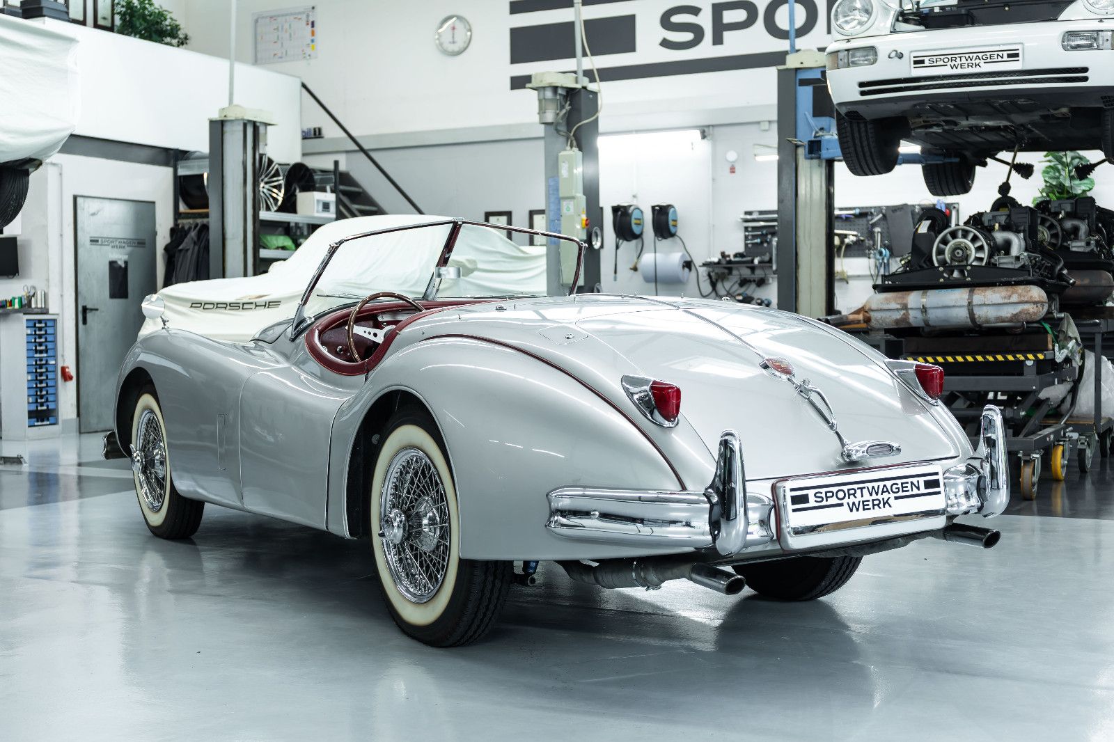 Fahrzeugabbildung Jaguar XK 140 SE-C OTS I Top Zustand I Classic Data 2