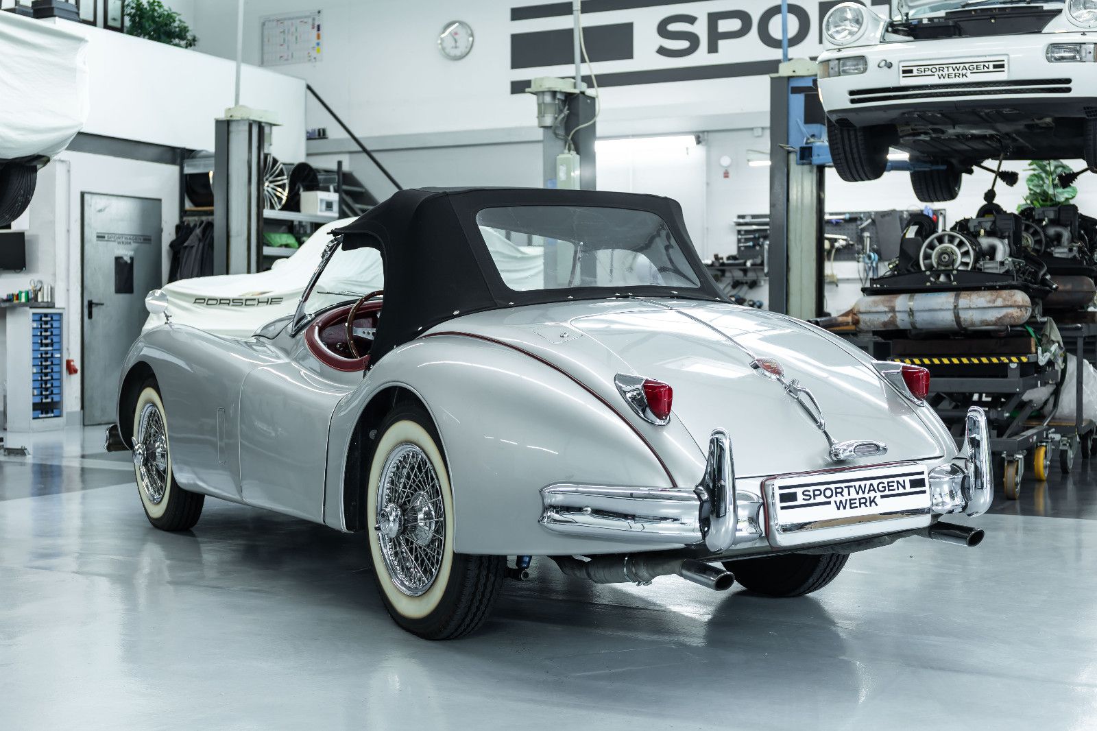 Fahrzeugabbildung Jaguar XK 140 SE-C OTS I Top Zustand I Classic Data 2
