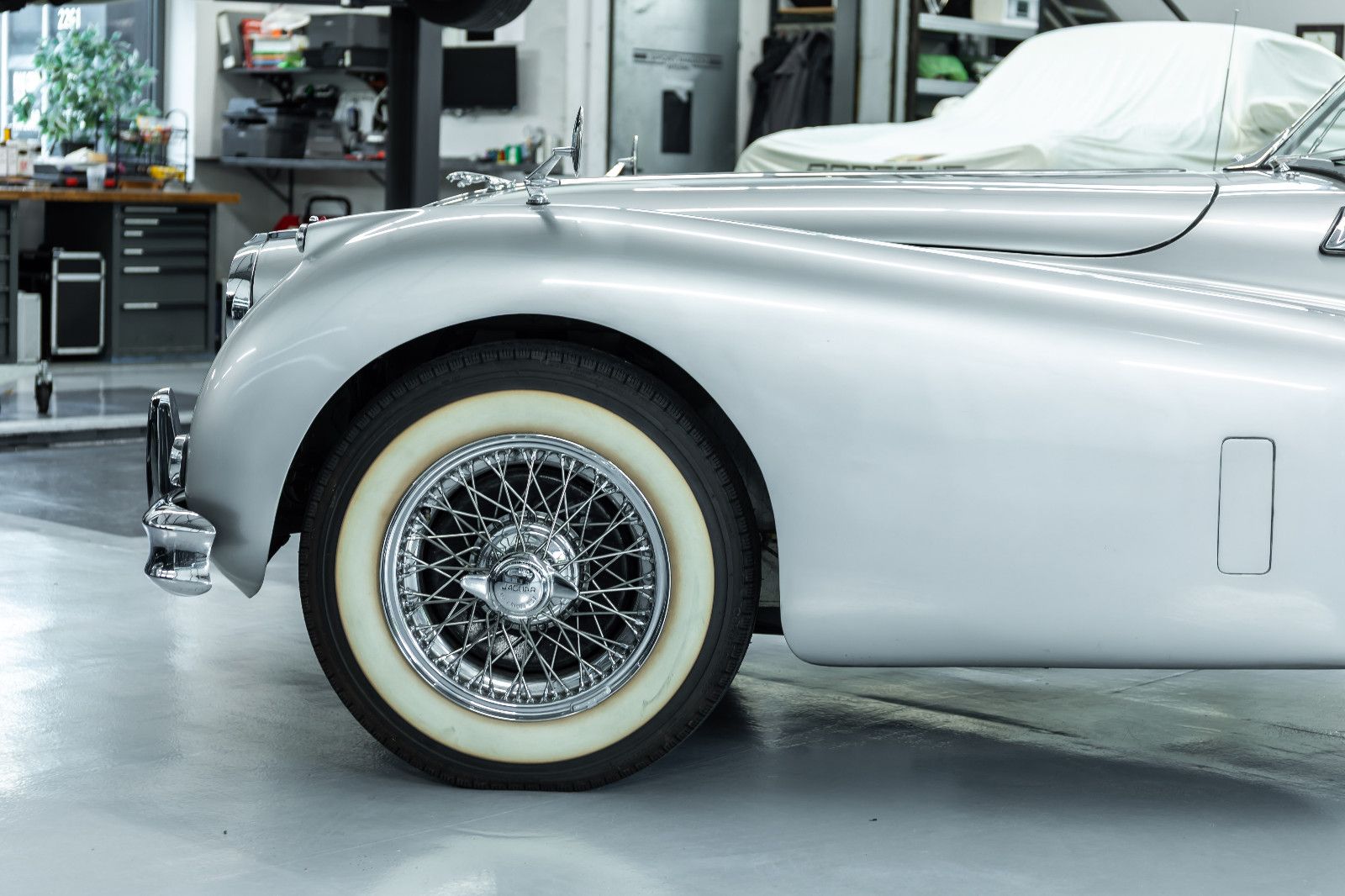 Fahrzeugabbildung Jaguar XK 140 SE-C OTS I Top Zustand I Classic Data 2