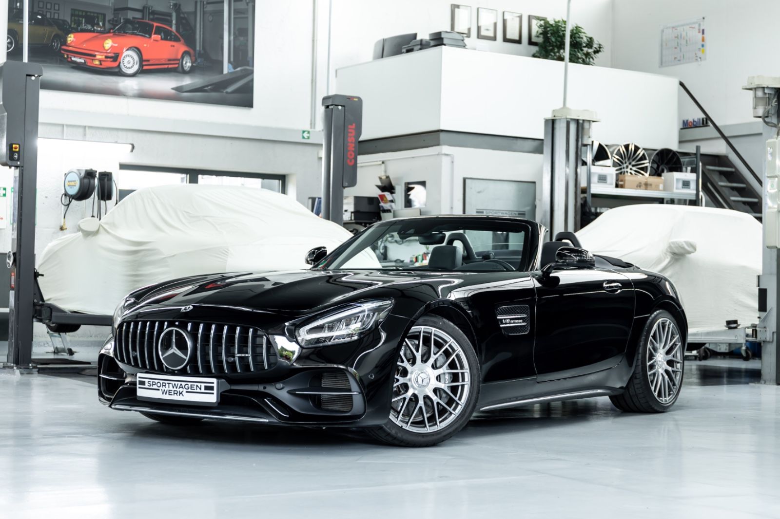 Fahrzeugabbildung Mercedes-Benz AMG GT Roadster I Burmester I Vollausstattung