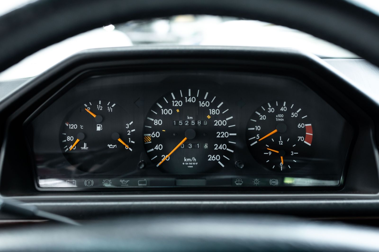 Fahrzeugabbildung Mercedes-Benz 500E I Serie 1 I Porsche I H-Zulassung I BRD