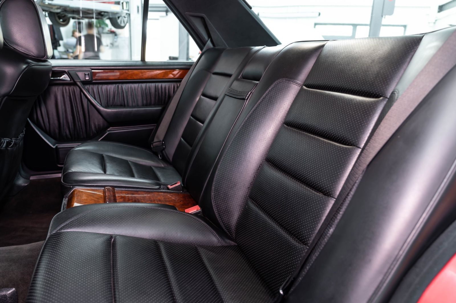 Fahrzeugabbildung Mercedes-Benz 500E I Serie 1 I Porsche I H-Zulassung I BRD