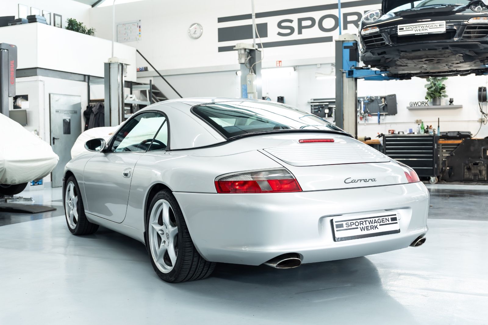 Fahrzeugabbildung Porsche 996 I 911 Carrera Cabriolet I Bose I 1. Lack