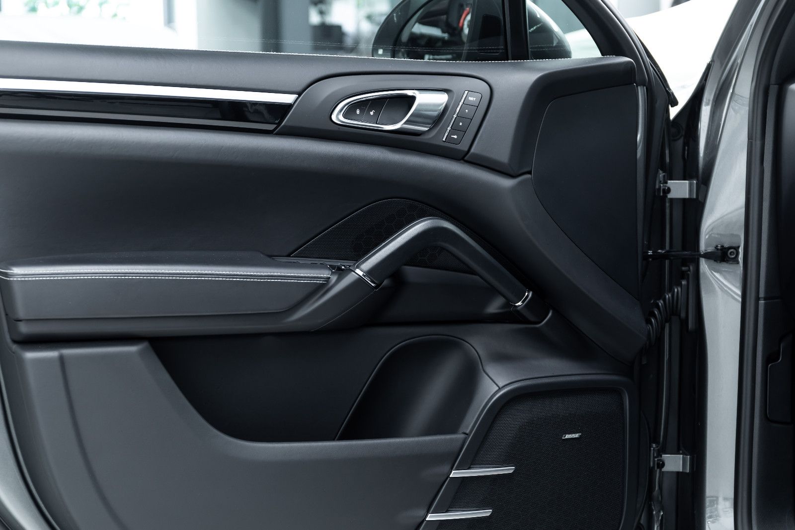 Fahrzeugabbildung Porsche Cayenne S I Bose I LED I 18-Wege I Soft I ACC