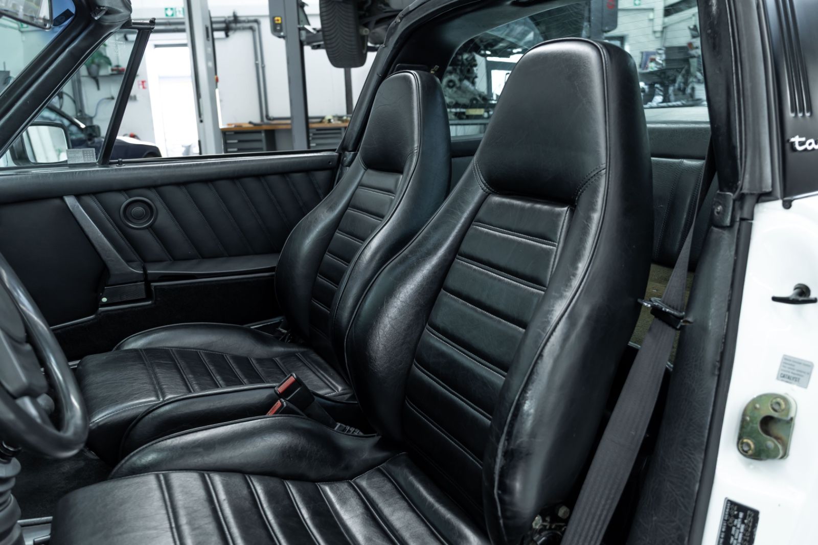 Fahrzeugabbildung Porsche 911 SC Targa I Motor Revidiert I Top Zustand