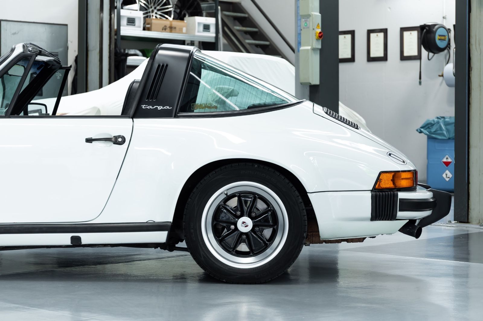 Fahrzeugabbildung Porsche 911 SC Targa I Motor Revidiert I Top Zustand