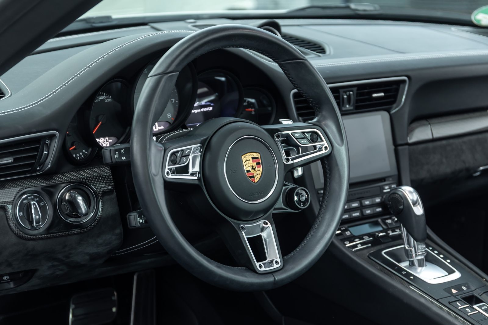 Fahrzeugabbildung Porsche 991 I 911 Carrera Targa 4 GTS I PDLS+ I Carbon