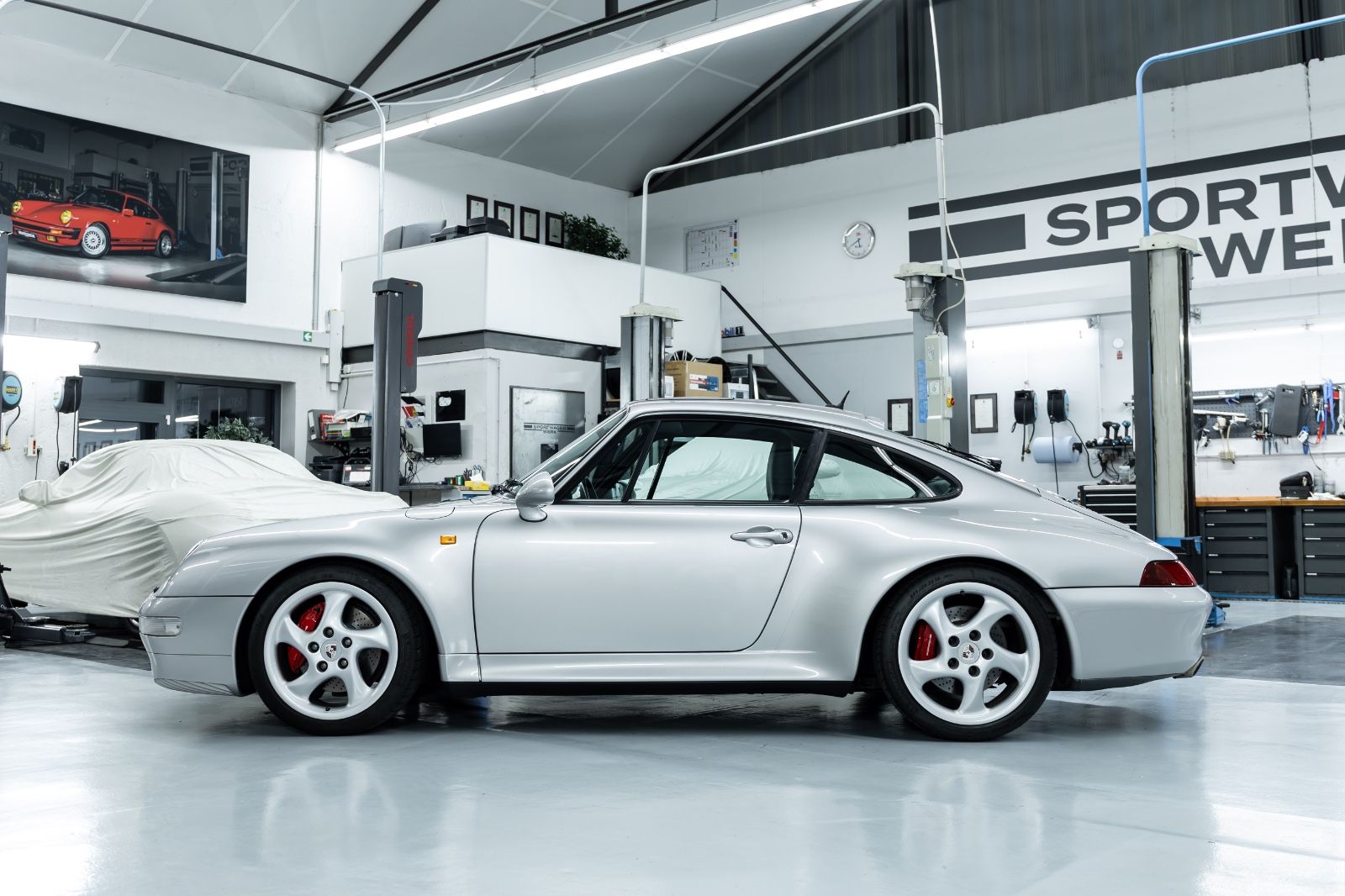 Fahrzeugabbildung Porsche 993 I 911 Carrera 4S I PCCM+ I Schalter I 2 Hand