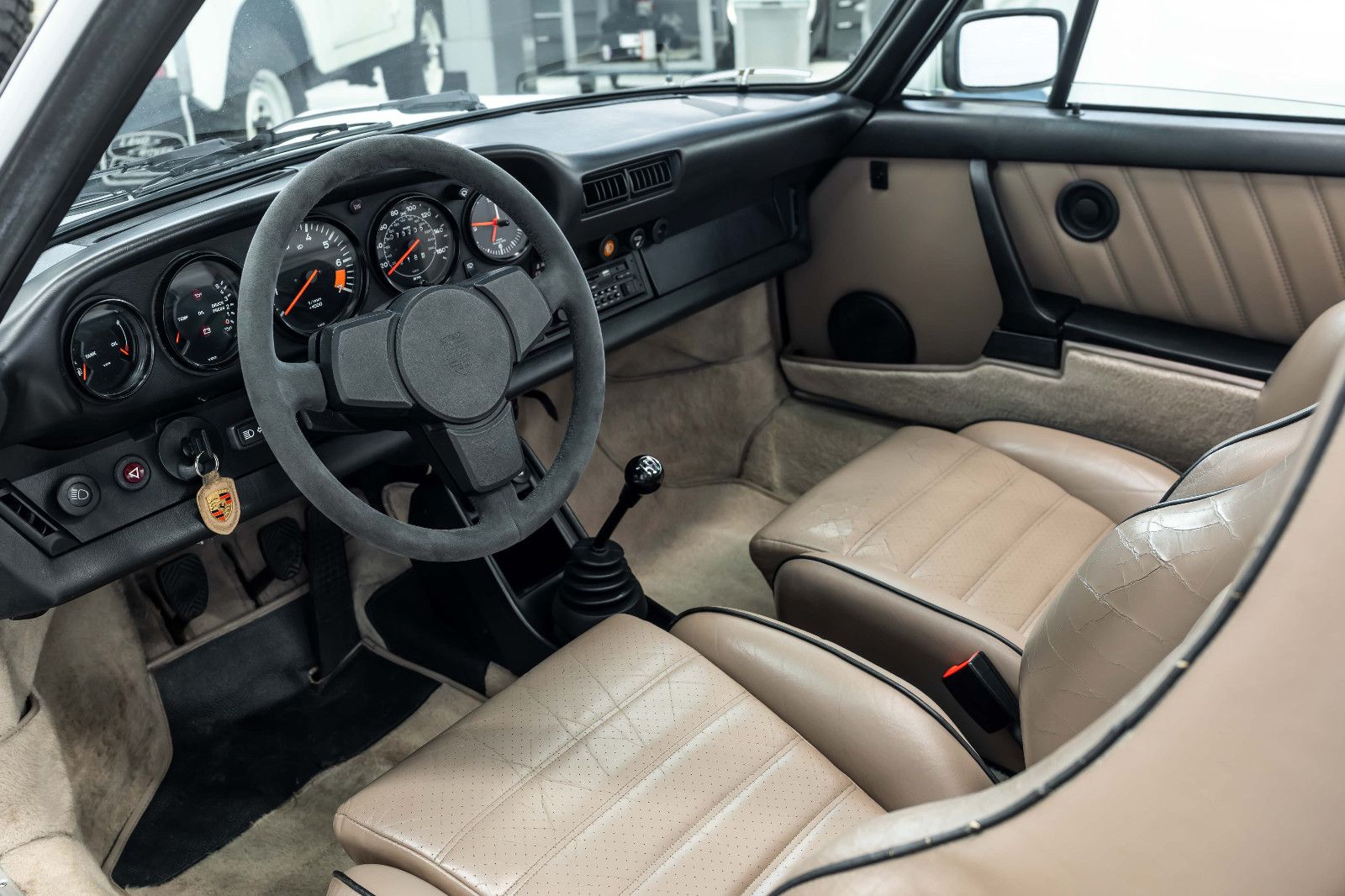 Fahrzeugabbildung Porsche 911 SC 3,0 Cabriolet I Top Zustand