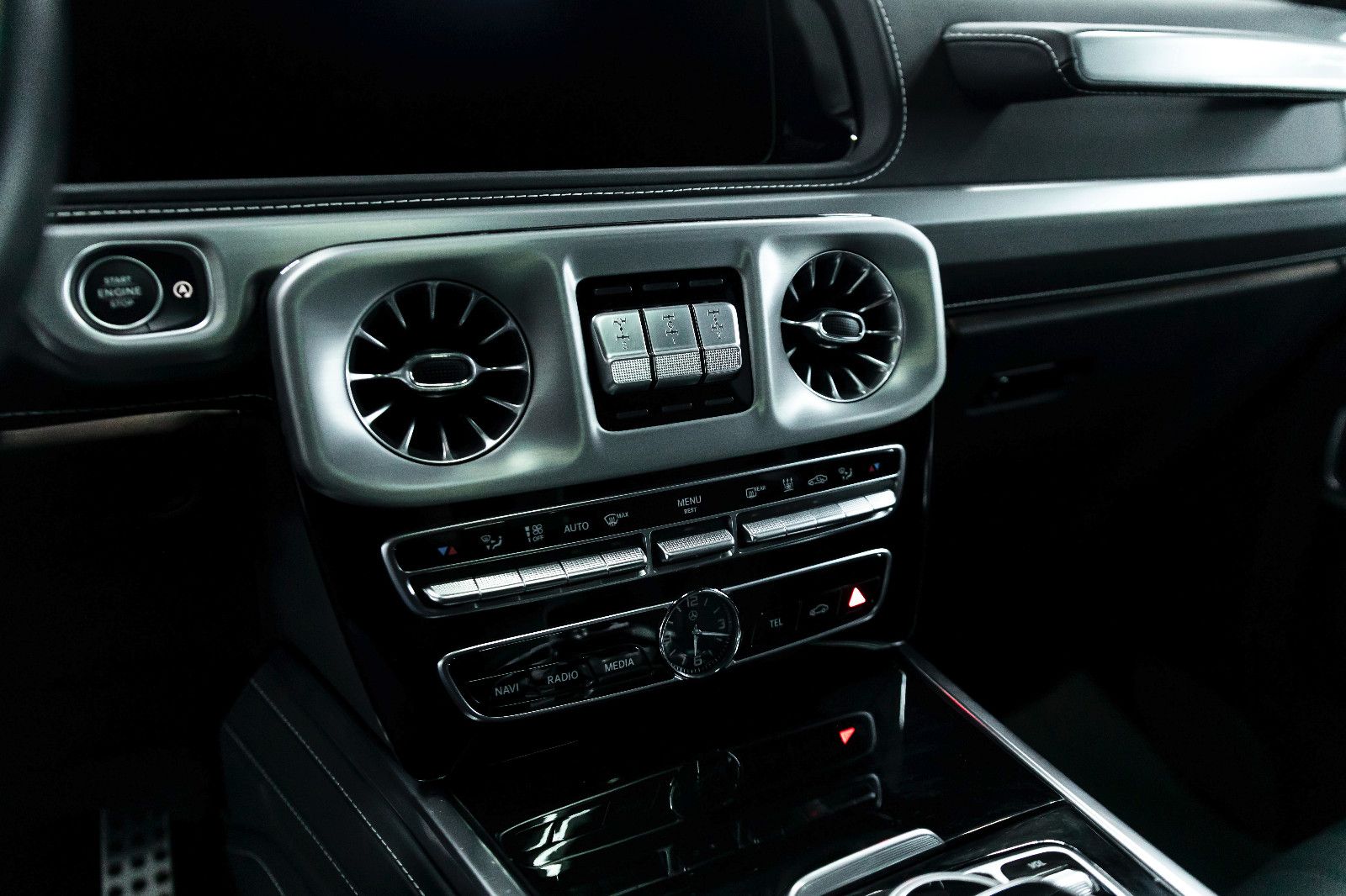 Fahrzeugabbildung Mercedes-Benz G400 AMG I Burmester I 360° I 1.Hand I BRD