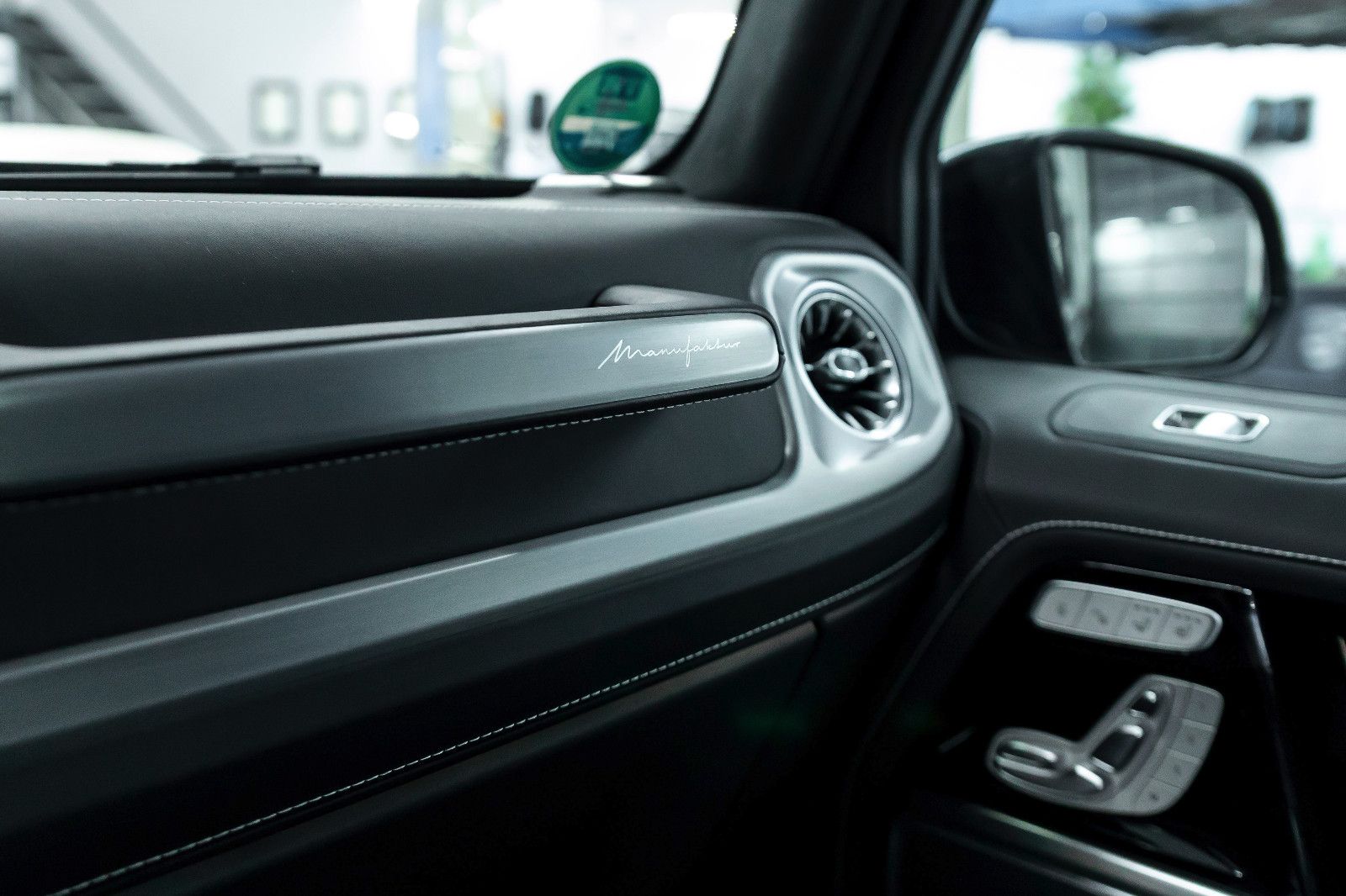 Fahrzeugabbildung Mercedes-Benz G400 AMG I Burmester I 360° I 1.Hand I BRD