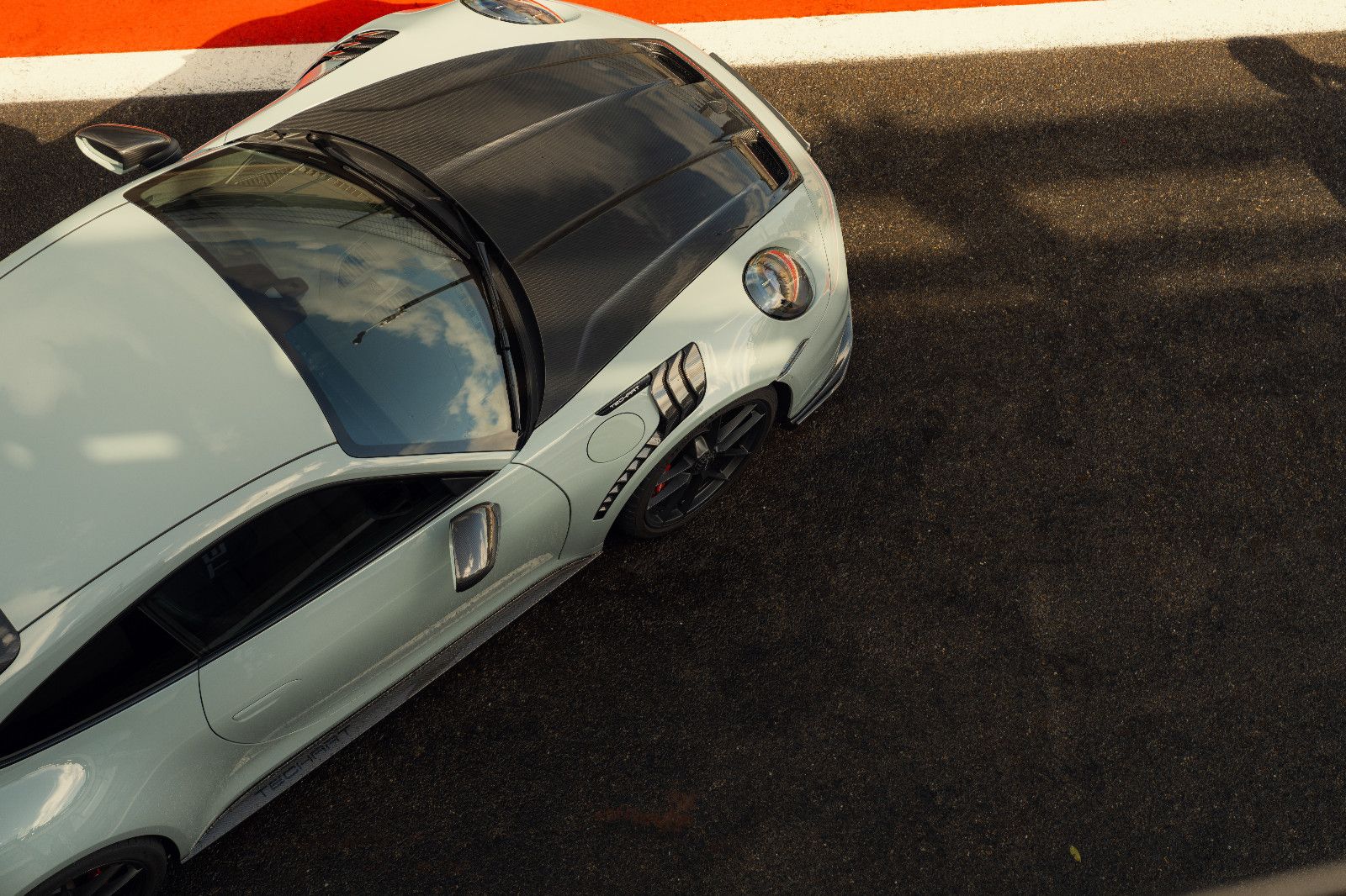 Fahrzeugabbildung TECHART 911 Carrera 4 GTS I PDLS I Bose I 360° I 18-Weg